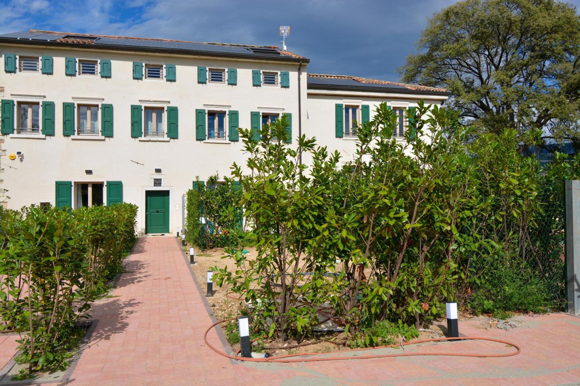 Residence Corte Bellebarbe Rivoli Veronese Exterior foto
